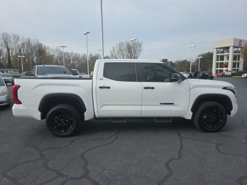 Used 2024 Toyota Tundra SR5 w/ SR5 Convenience Package image 8