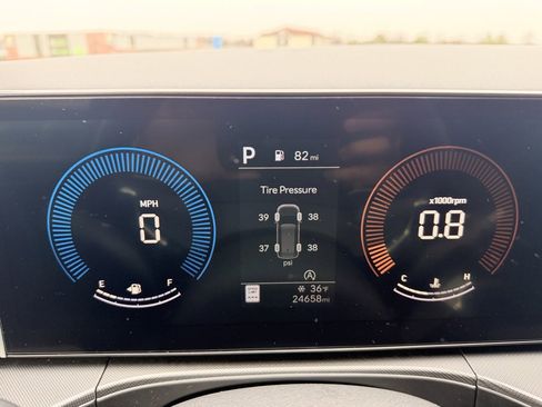 Used 2024 Hyundai Santa Fe SE image 10