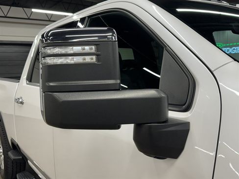 Used 2024 Chevrolet Silverado 2500 High Country w/ Technology Package AWD/4WD image 20