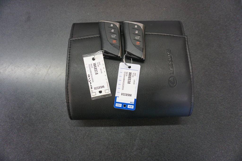 Used 2025 Lexus TX 350 AWD w/ Technology Package image 21
