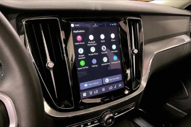 Certified 2023 Volvo S60 B5 Core w/ Climate Package FWD image 33