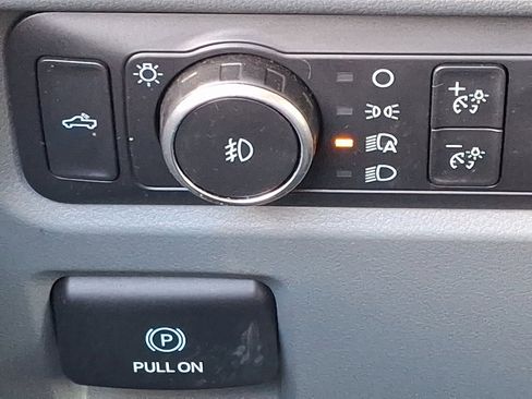 Used 2021 Ford F150 XLT w/ XTR Package image 23