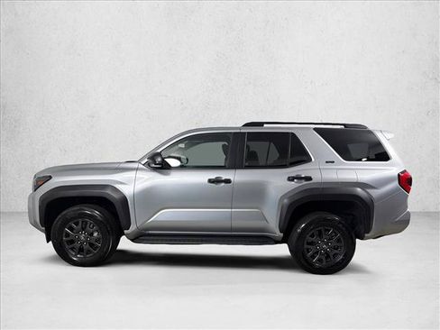 Used 2025 Toyota 4Runner SR5 AWD/4WD image 6