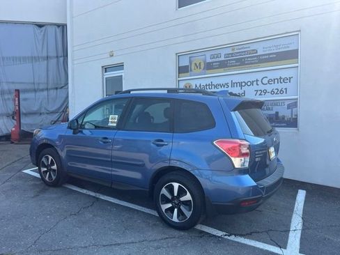 Used 2018 Subaru Forester 2.5i Premium AWD/4WD image 3