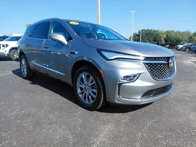 Used 2023 Buick Enclave Avenir w/ Avenir Technology Package FWD image 2