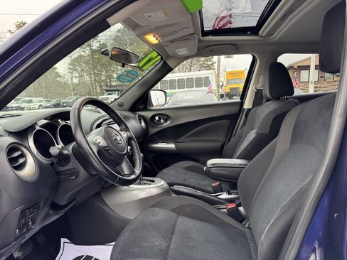 Used 2017 Nissan Juke SV image 14