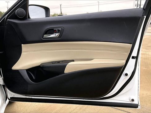 Used 2016 Acura ILX image 19