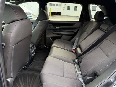 Used 2026 Honda CR-V Sport image 9