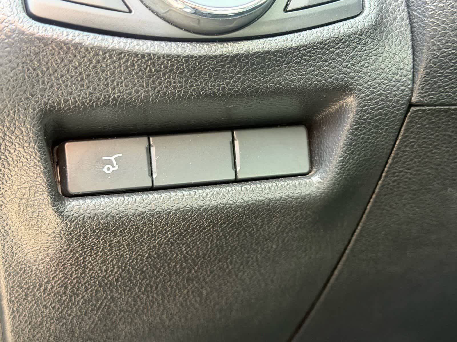 Used 2018 Ford Explorer Limited FWD image 17