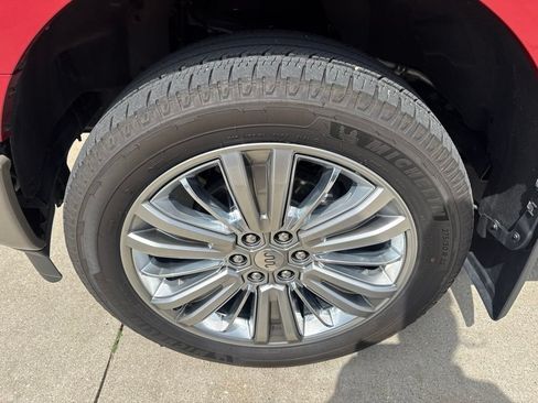 Certified 2025 Ford F150 King Ranch AWD/4WD image 6