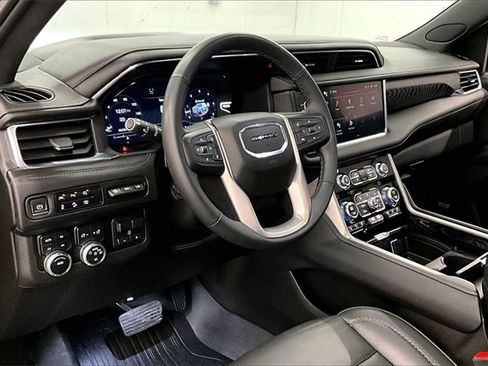 Used 2023 GMC Yukon Denali w/ LPO, Floor Liner Package image 14