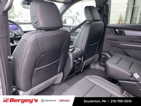 New 2026 Buick Enclave Sport Touring w/ Power Package FWD image 24