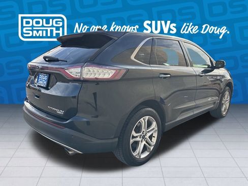Used 2015 Ford Edge Titanium image 4