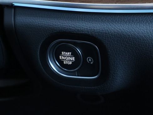 Certified 2025 Mercedes-Benz GLE 350 4MATIC image 29
