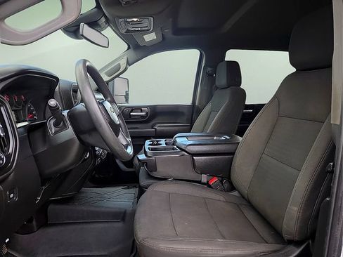 Used 2025 Chevrolet Silverado 2500 Custom w/ Custom Value Package AWD/4WD image 17