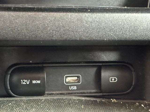 Used 2024 Kia Forte LXS w/ LXS Technology Package FWD image 20