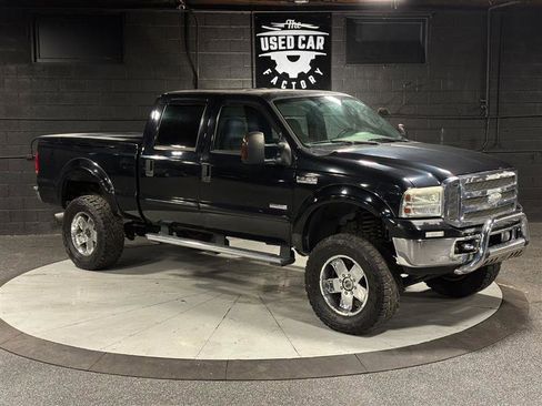 Used 2005 Ford F350 Lariat image 8