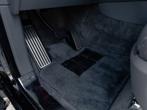 Used 2023 Rolls-Royce Cullinan image 27