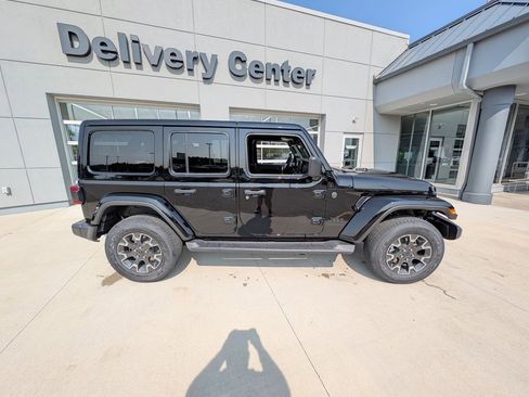 New 2025 Jeep Wrangler Sahara image 4