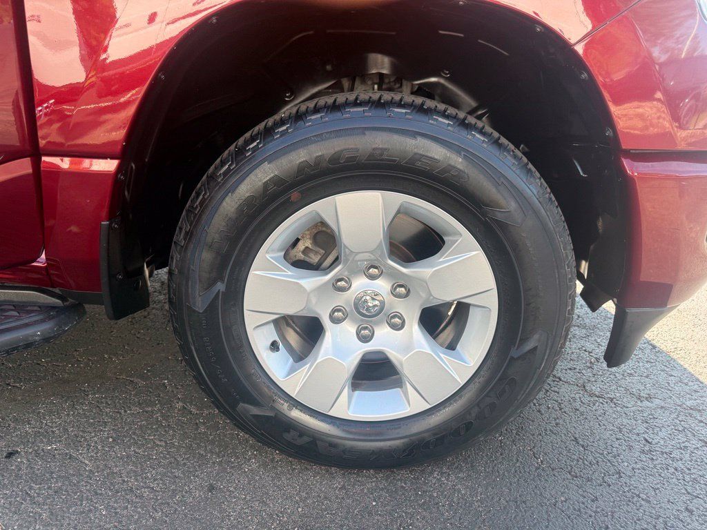 Used 2023 RAM 1500 Big Horn AWD/4WD image 57