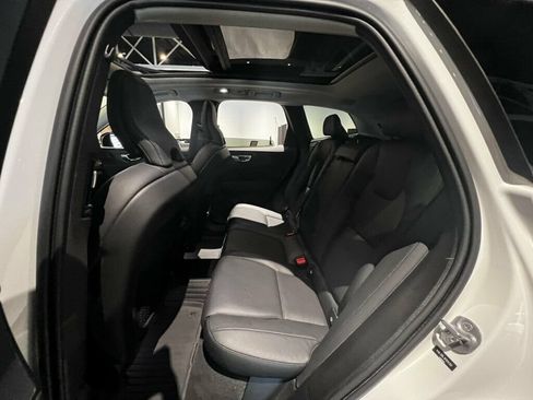 Used 2024 Volvo XC60 B5 Plus w/ Protection Package Premier AWD/4WD image 20