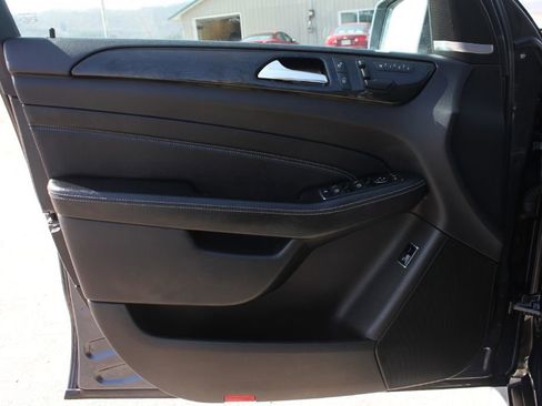 Used 2015 Mercedes-Benz ML 350 4MATIC image 28