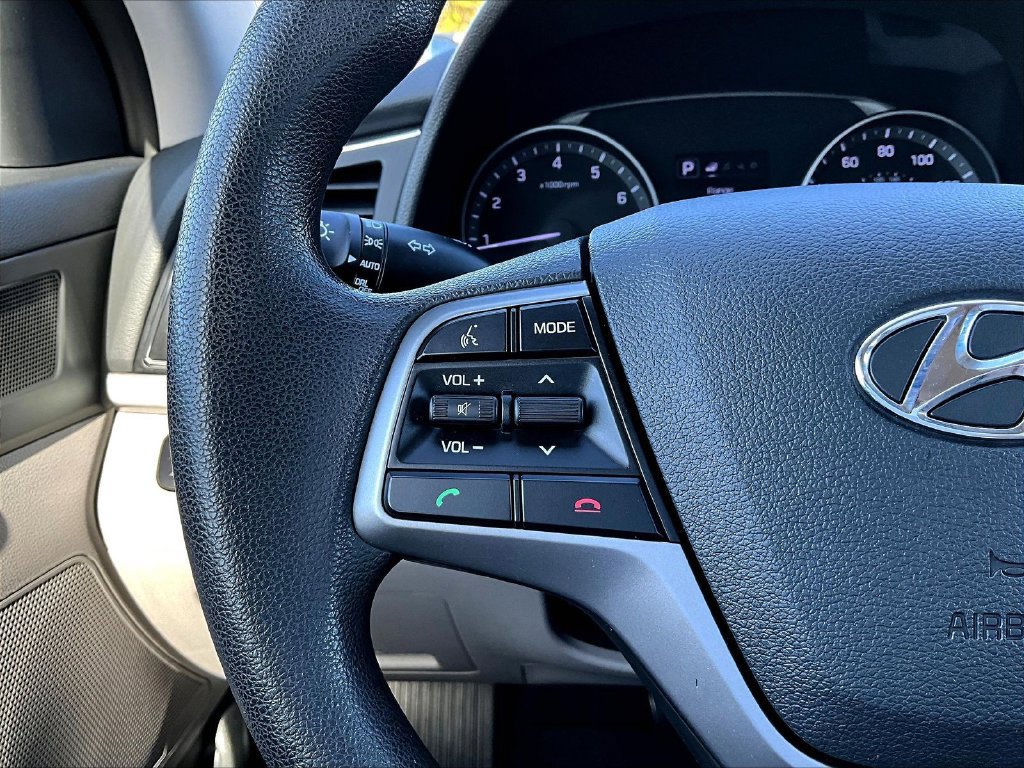 Used 2018 Hyundai Elantra SEL w/ Cargo Package FWD image 13