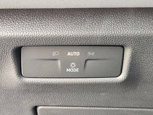 New 2026 Volkswagen Tiguan SE AWD/4WD image 20