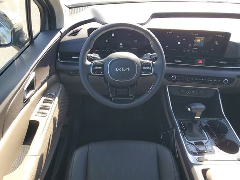 New 2026 Kia Carnival SX image 27