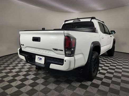 Used 2020 Toyota Tacoma TRD Pro AWD/4WD image 5