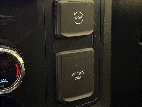 Used 2021 Ford F150 Lariat w/ Equipment Group 502A High image 30