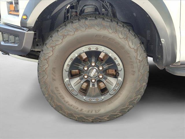 Used 2019 Ford F150 Raptor w/ Equipment Group 802A Luxury AWD/4WD image 14