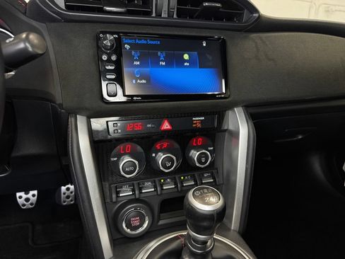 Used 2019 Toyota 86 TRD SE RWD image 18