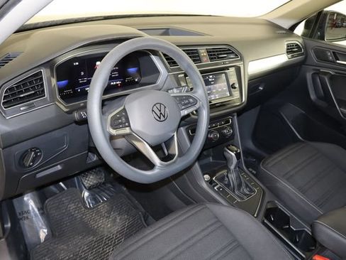 Used 2023 Volkswagen Tiguan S FWD image 23