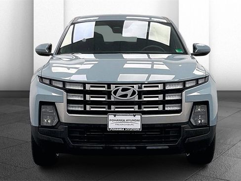 Certified 2025 Hyundai Santa Cruz SE image 2