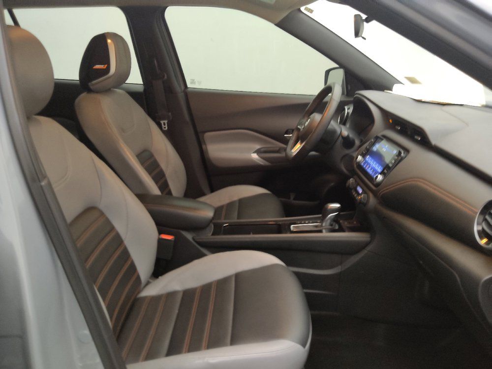 Used 2021 Nissan Kicks SR w/ SR Premium Package FWD image 21