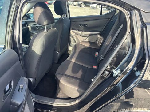 Used 2025 Nissan Sentra S image 6