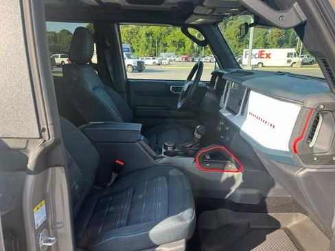 New 2026 Ford Bronco Heritage Edition AWD/4WD image 11
