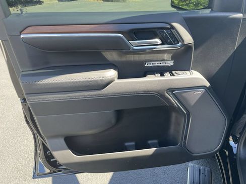 New 2026 GMC Sierra 1500 Denali w/ Denali Reserve Package AWD/4WD image 23