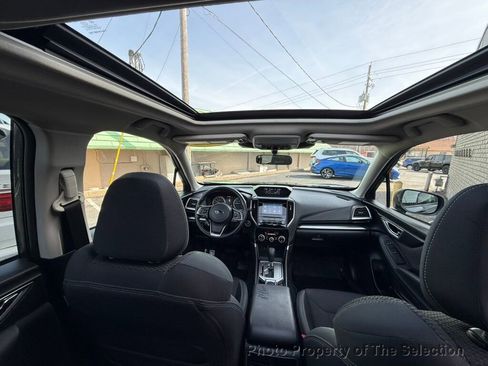 Used 2022 Subaru Forester Premium image 40