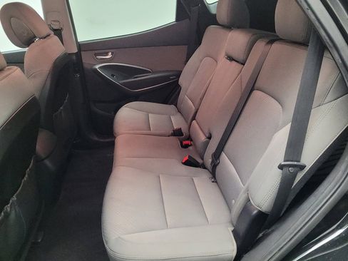 Used 2017 Hyundai Santa Fe Sport image 18