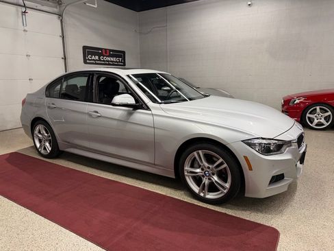 Used 2017 BMW 340i xDrive Sedan AWD/4WD image 10