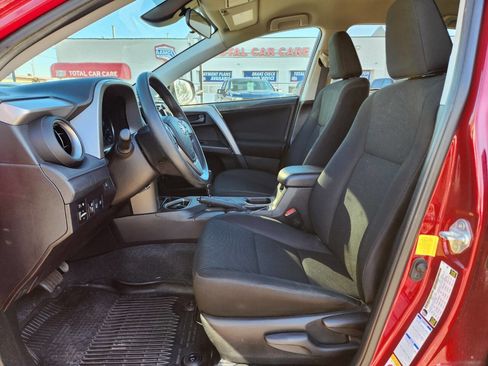 Used 2018 Toyota RAV4 LE w/ All Weather Liner Package image 11