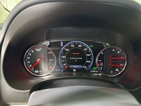 Used 2024 GMC Terrain Denali w/ Denali Premium Package image 18