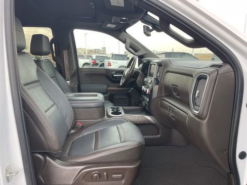 Used 2022 GMC Sierra 1500 Denali w/ Denali Premium Package image 14