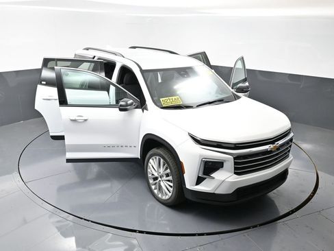 New 2026 Chevrolet Traverse LT image 54