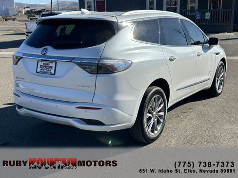 Used 2024 Buick Enclave Avenir image 7