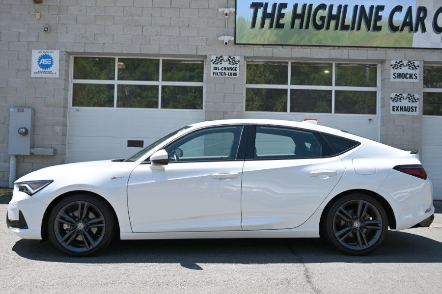 Used 2024 Acura Integra A-Spec FWD image 2