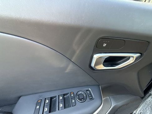 Used 2025 Kia K4 GT-Line FWD image 30