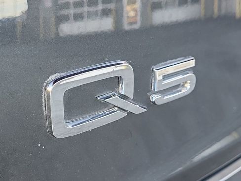Used 2020 Audi Q5 2.0T Premium Plus w/ Premium Plus Package AWD/4WD image 15